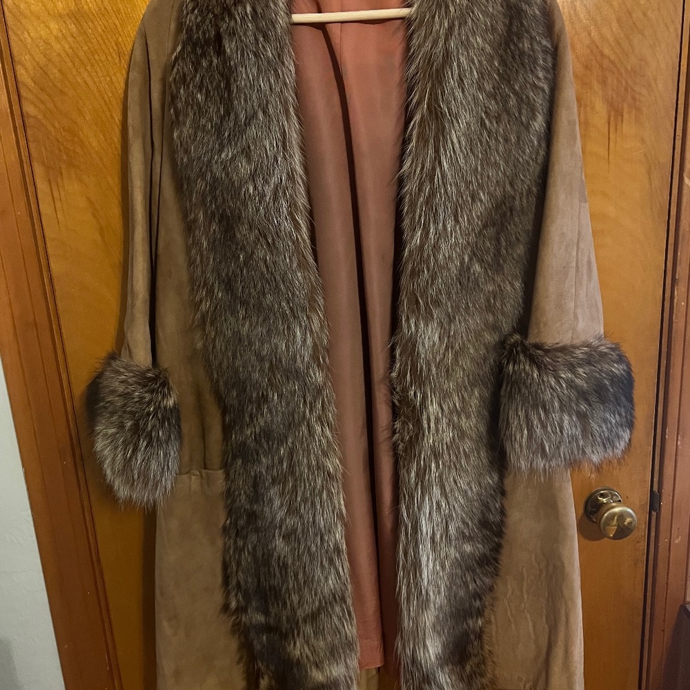 Vintage Short Light Brown Suede & Fur Jacket